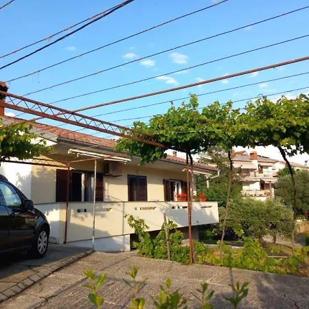 Apartman Laura Jurandvor Exterior photo
