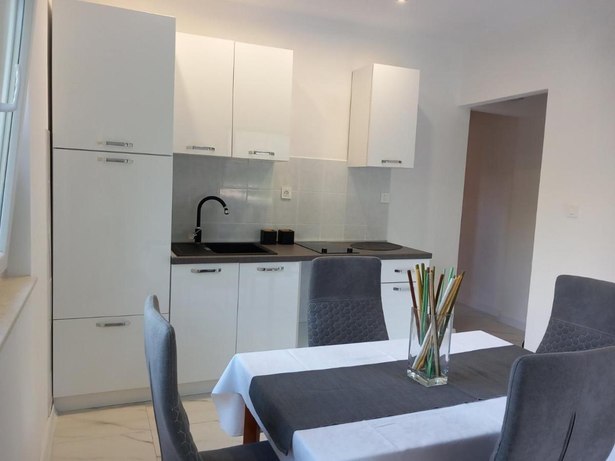 Apartment Laura Baska (Krk)